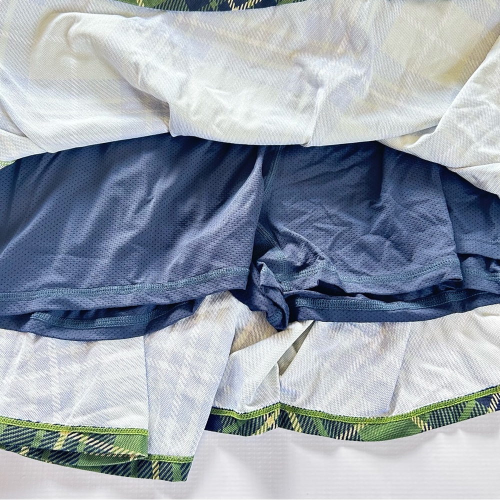 WeWoreWhat Revolve Green Plaid Tennis Skort Large NWT - Picture 8 of 9